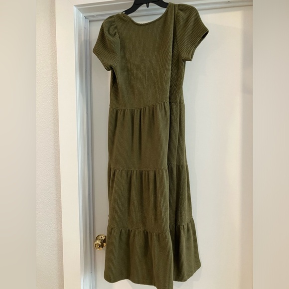 Madewell Seersucker V-Neck Midi Dress, green, small, EUC - Picture 5 of 7